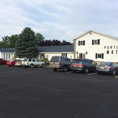 Port Lodge Motel Пуласкі Екстер'єр фото