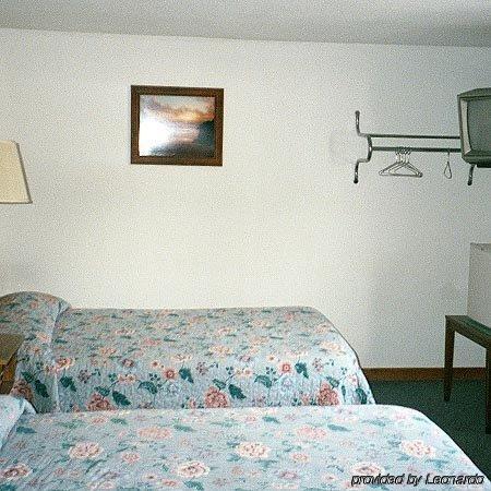 Port Lodge Motel Пуласкі Екстер'єр фото